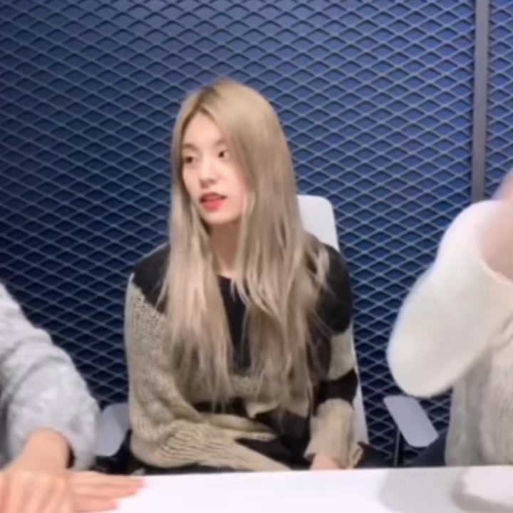 @𝐋ια | 𝕸ꨵׄ𝗢࣭͠𝗧͂𝗧̸͟𝗢⁵