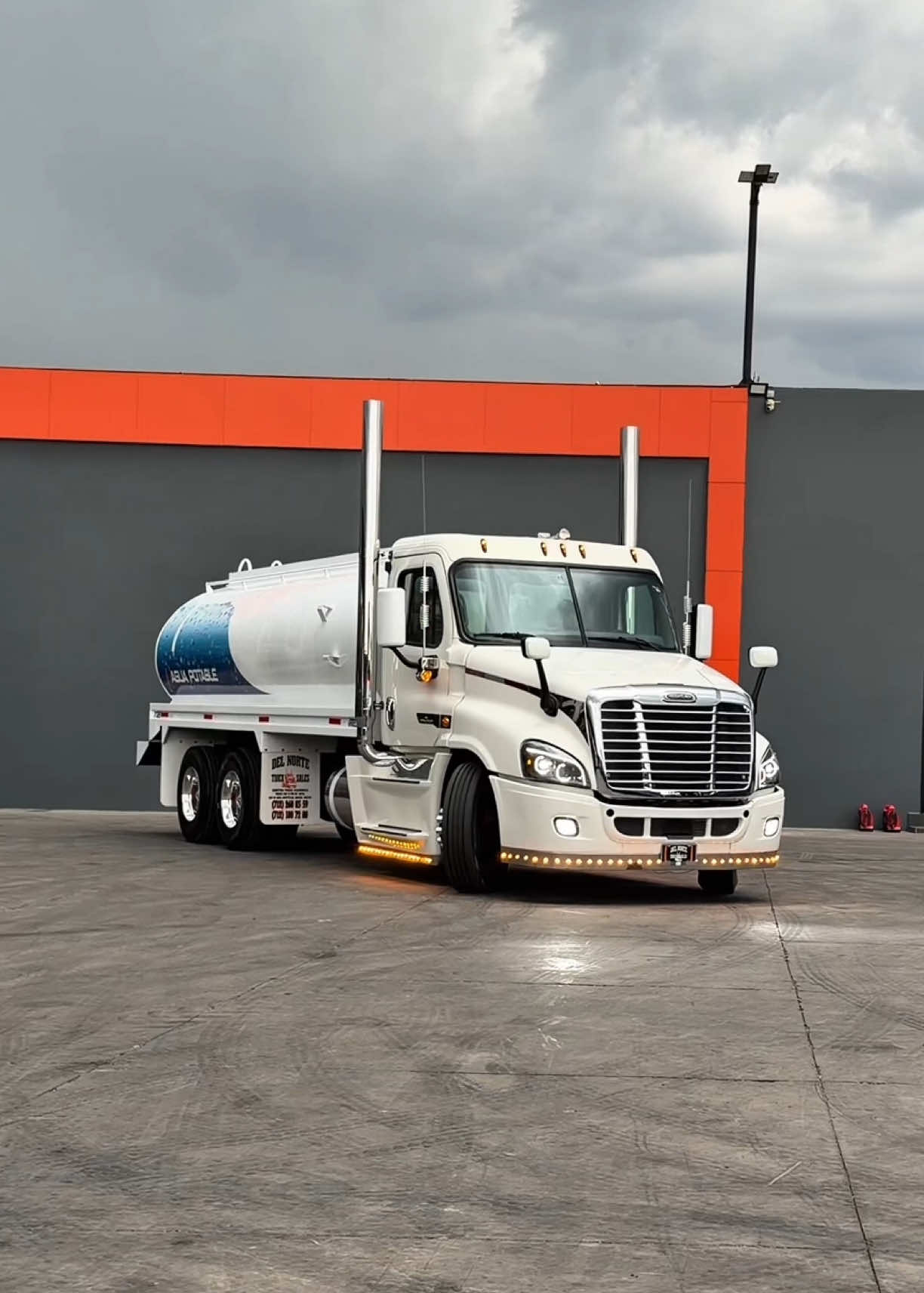 @TRUCKSALESDELNORTE