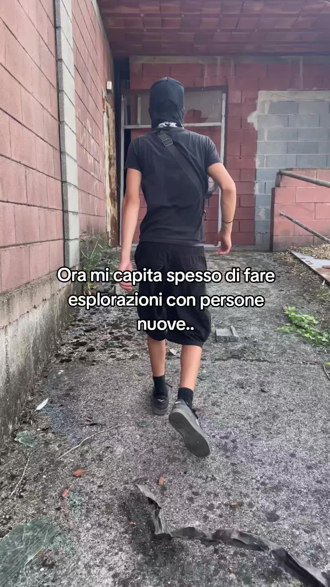 @𝔲𝔯𝔟𝔢𝔵.