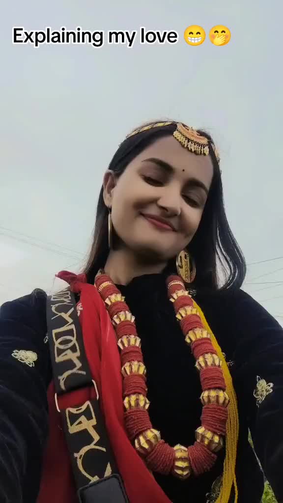 @Aaisa Adhikary 💫