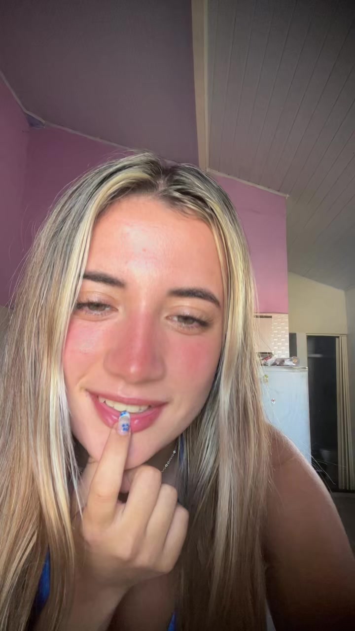@lolasoler_