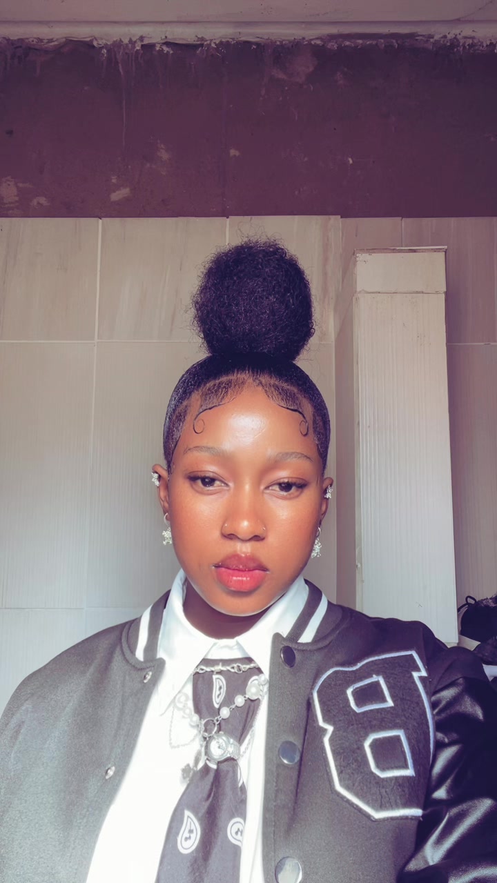 @Pretty_Baddie
