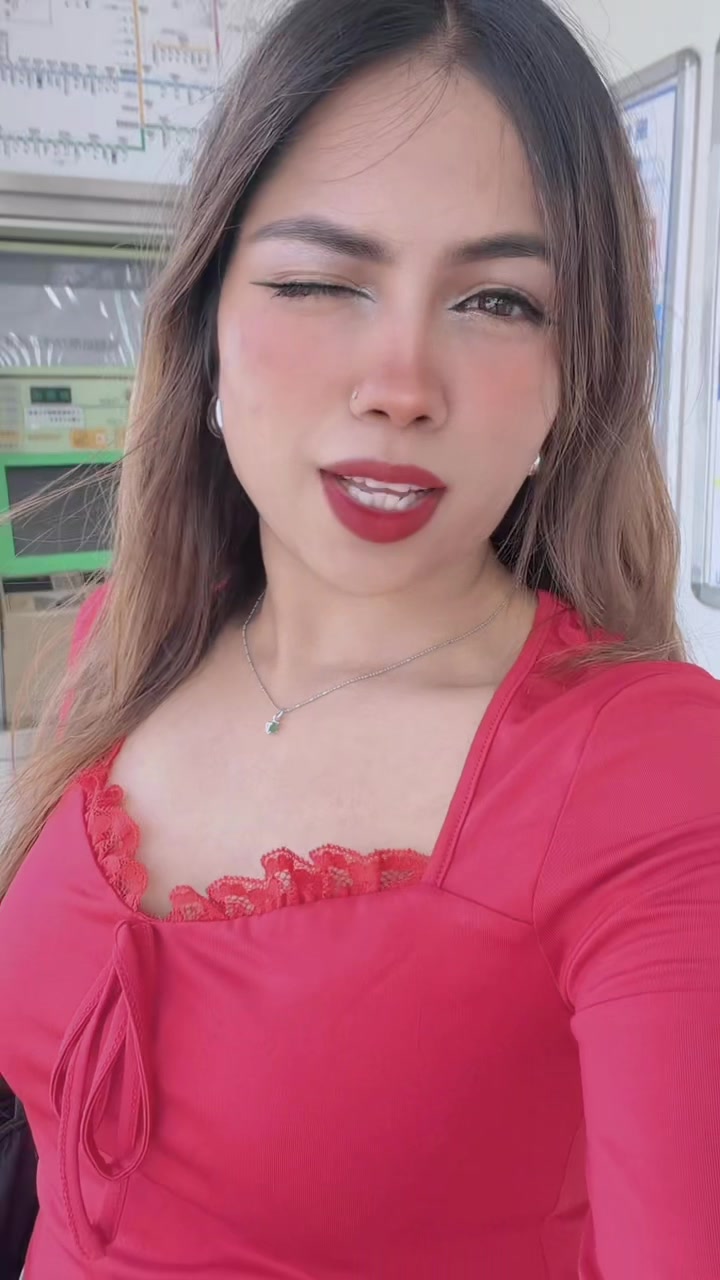 @Aneesa ❤️🦋