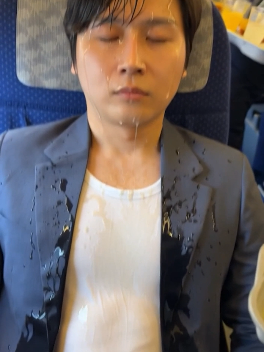 @조충현