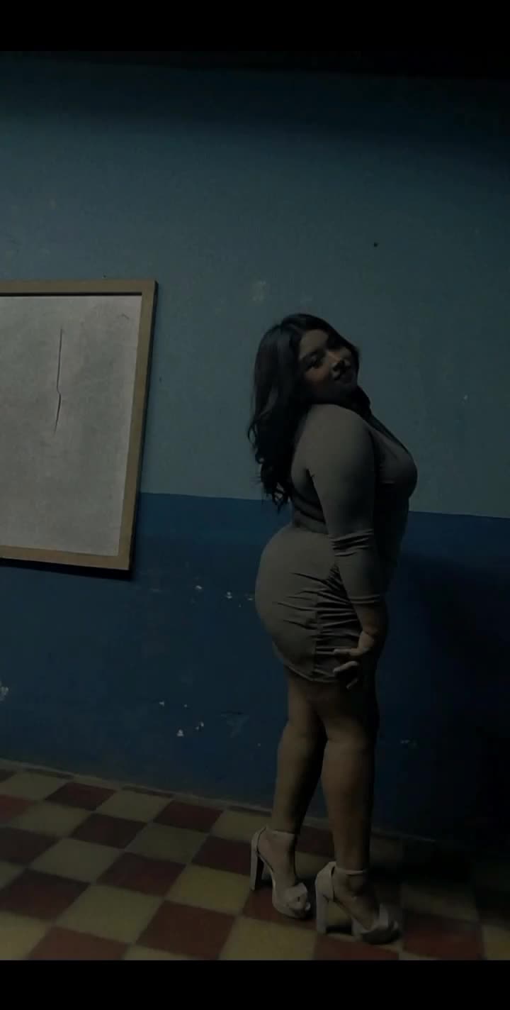 @Andrea 🦋🍒