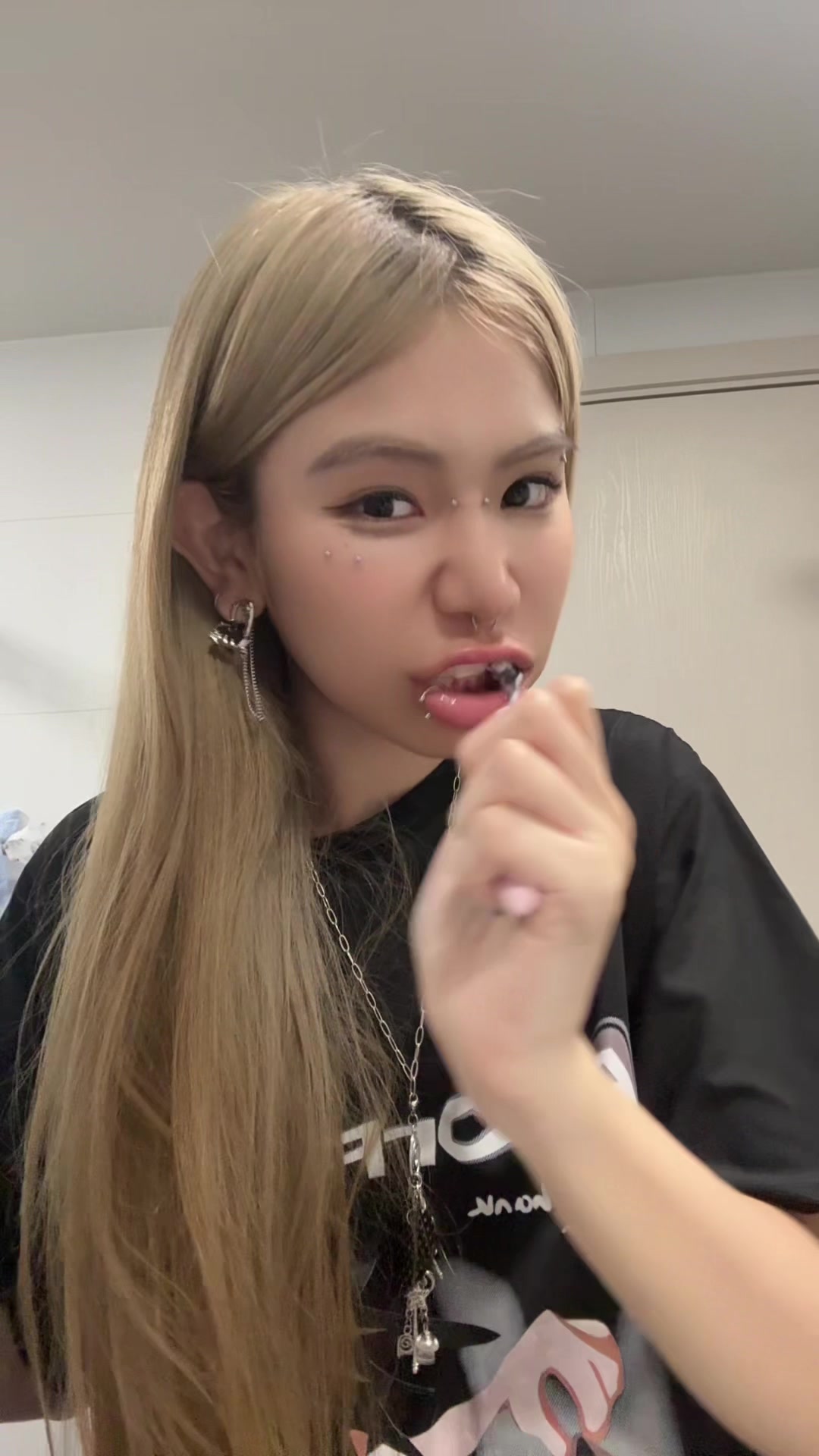@หนูทิ้น