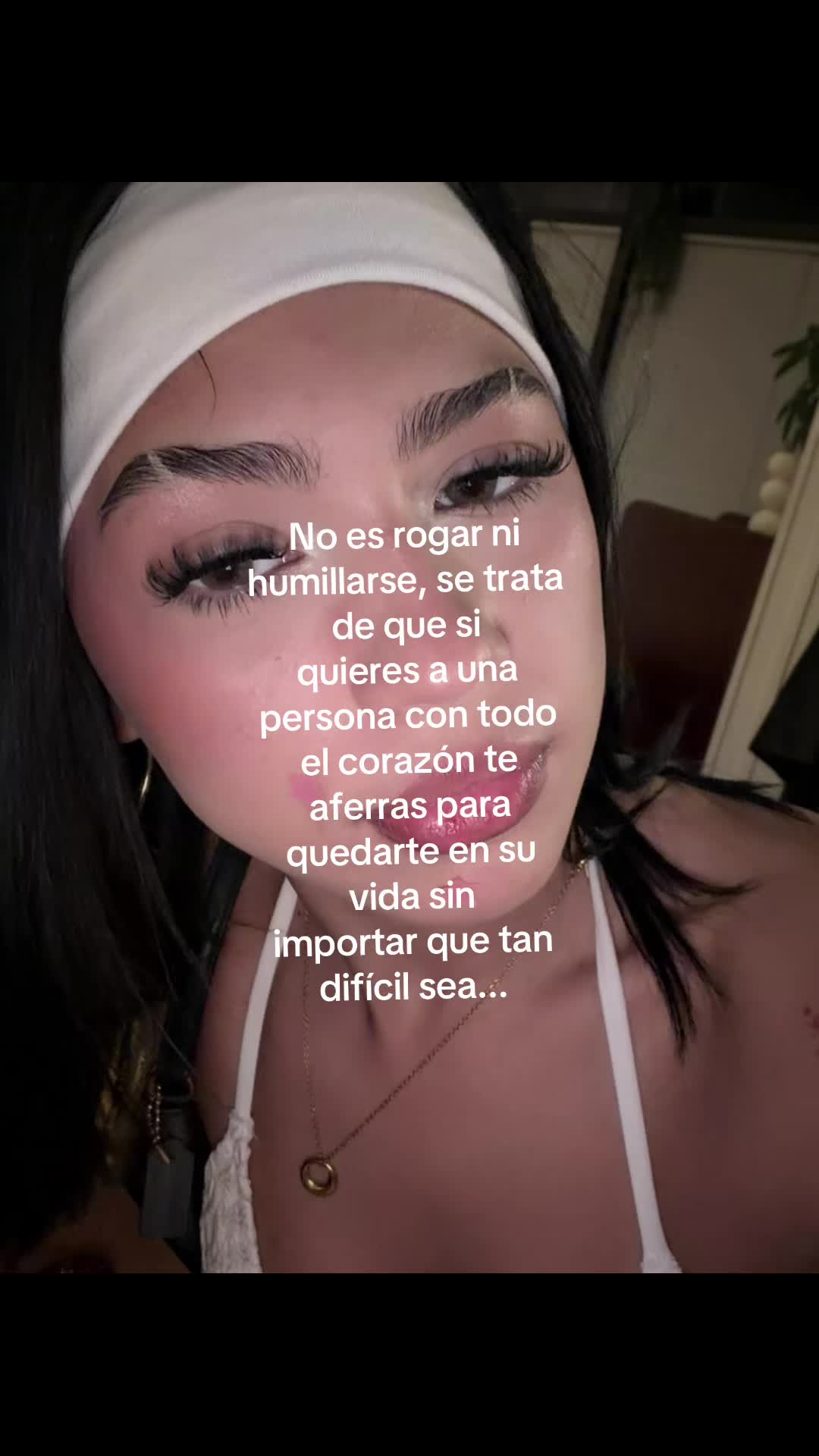 @victoria:)๐