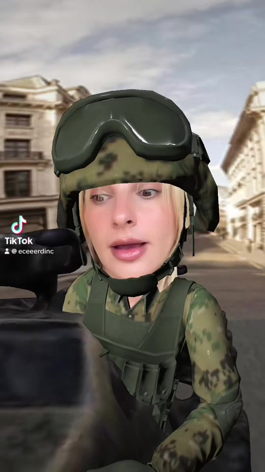 @Ece Erdin&ccedil;