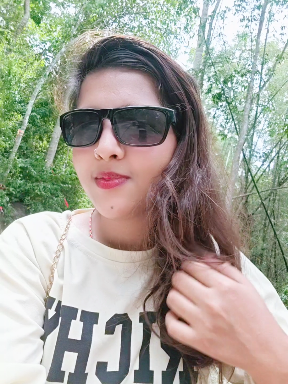 @Anveet Koirala 🇲🇲🇹🇭