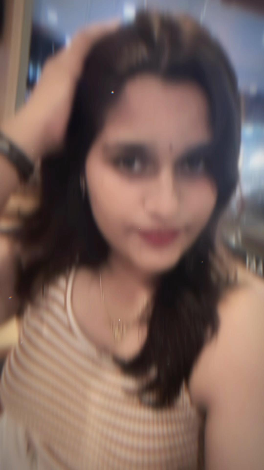 @𝒱𝓎𝒶𝒶𝒶🌷~
