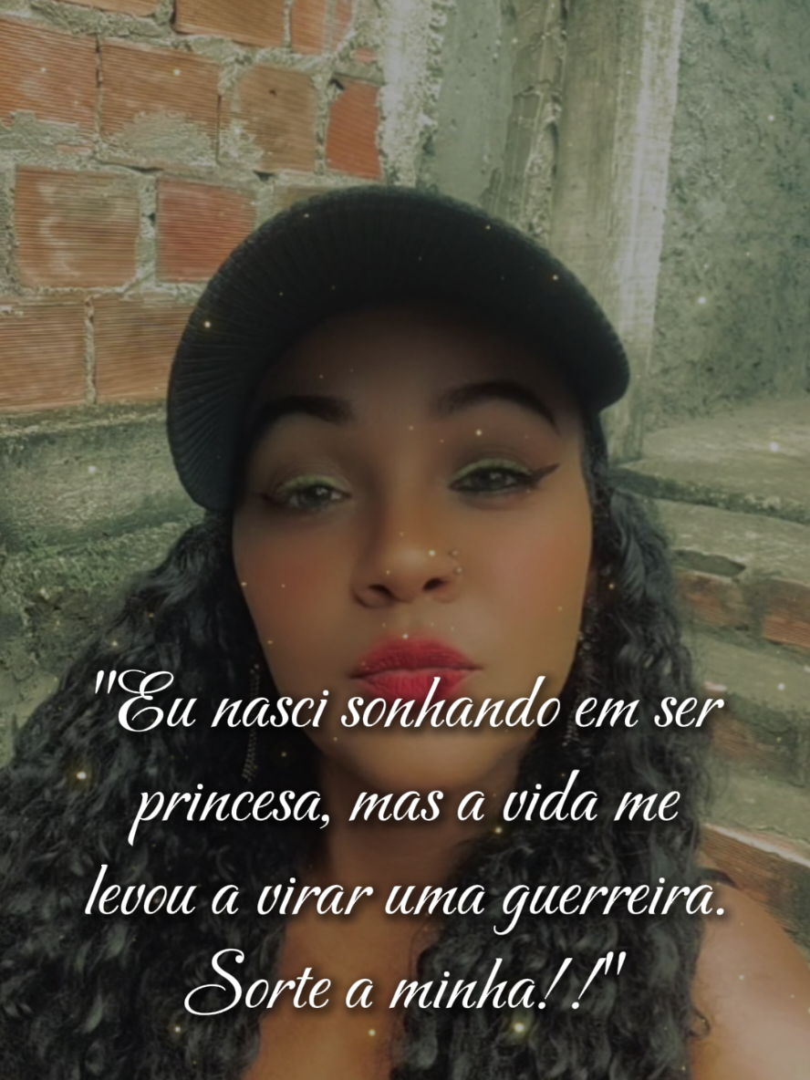 @Lucy a guria do short sexy