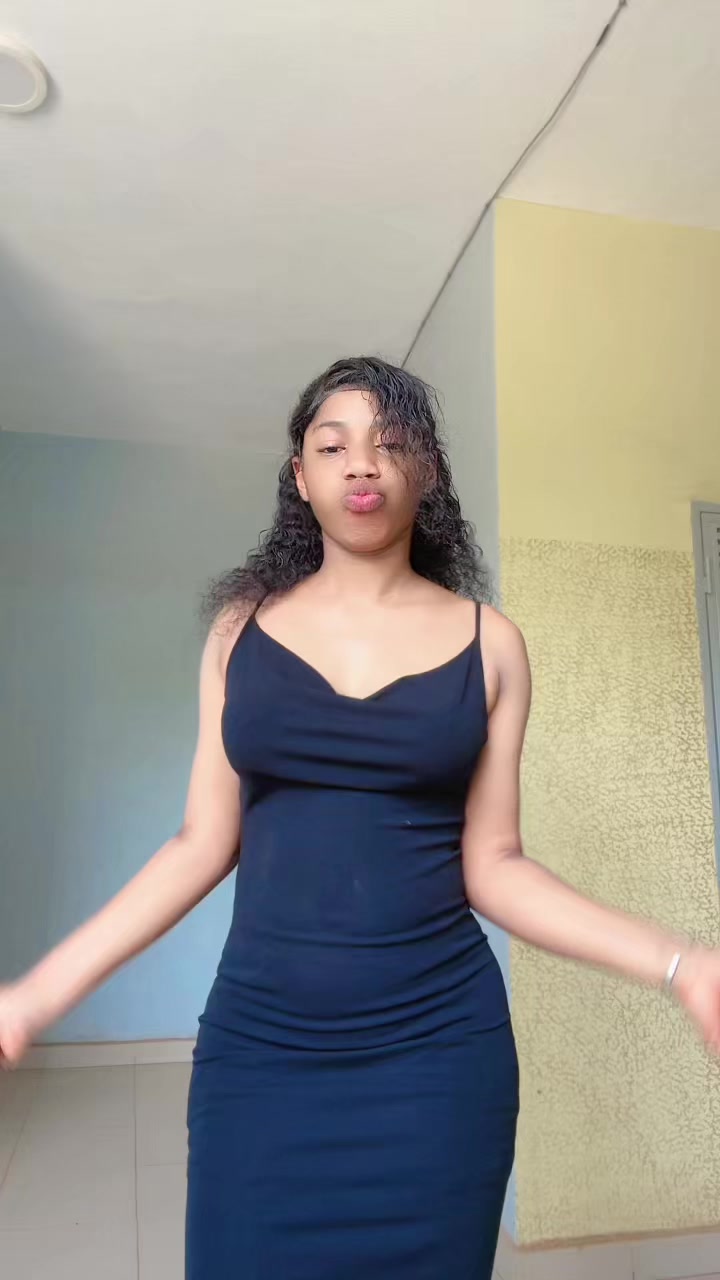 @𝑰𝒎__𝑫𝒋𝒆𝒏𝒊𝒍𝒂💕🧸