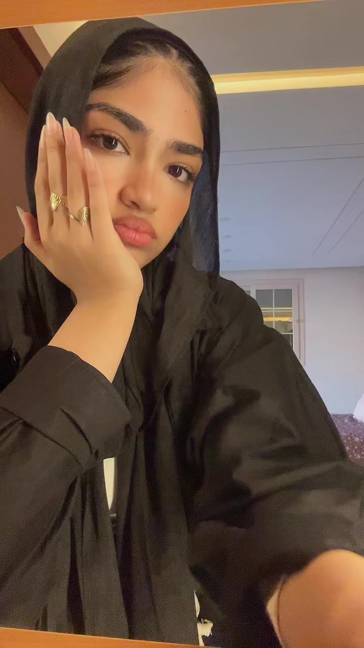 @๐ฅฅ