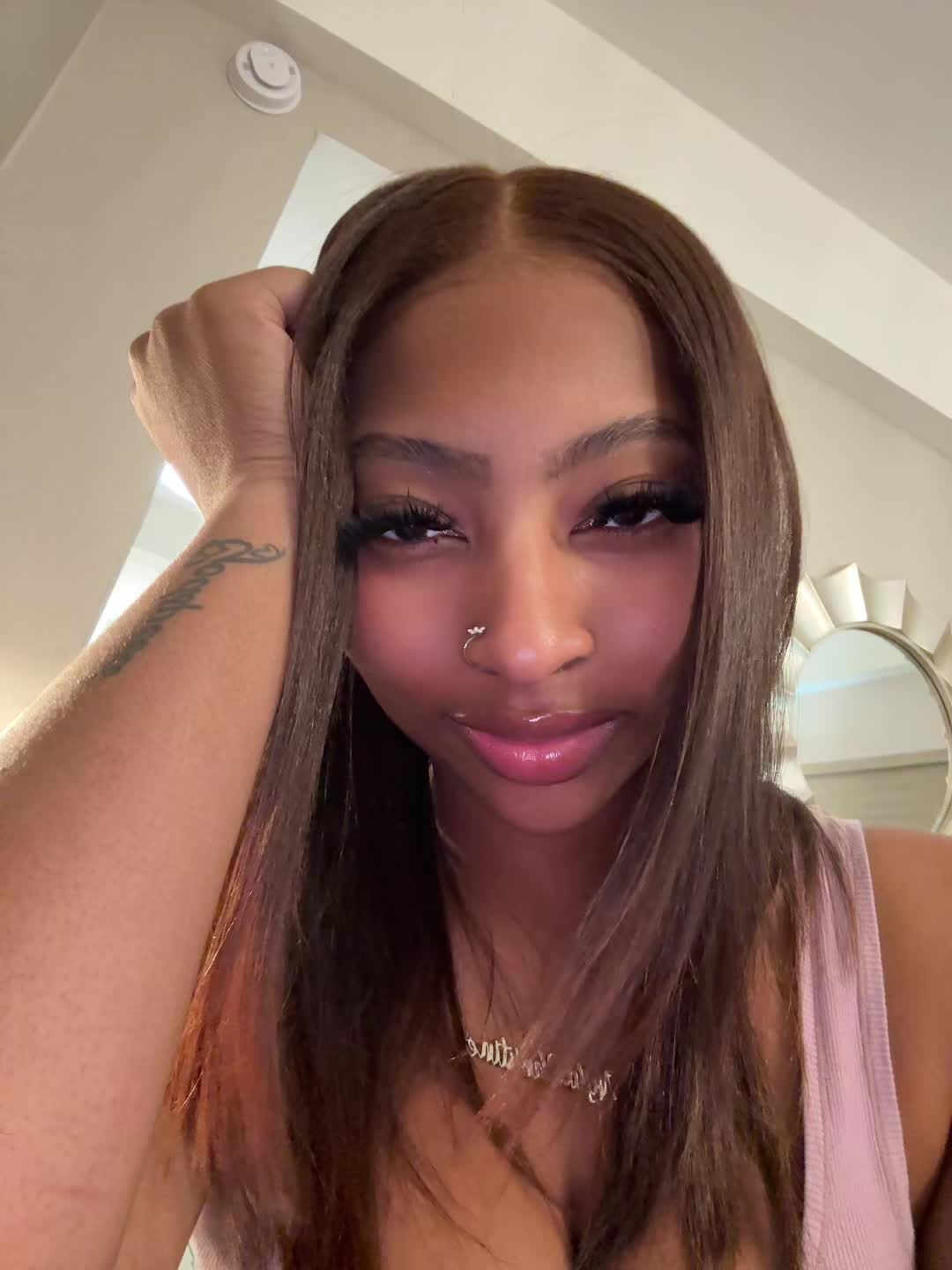 @itsnylachristinee