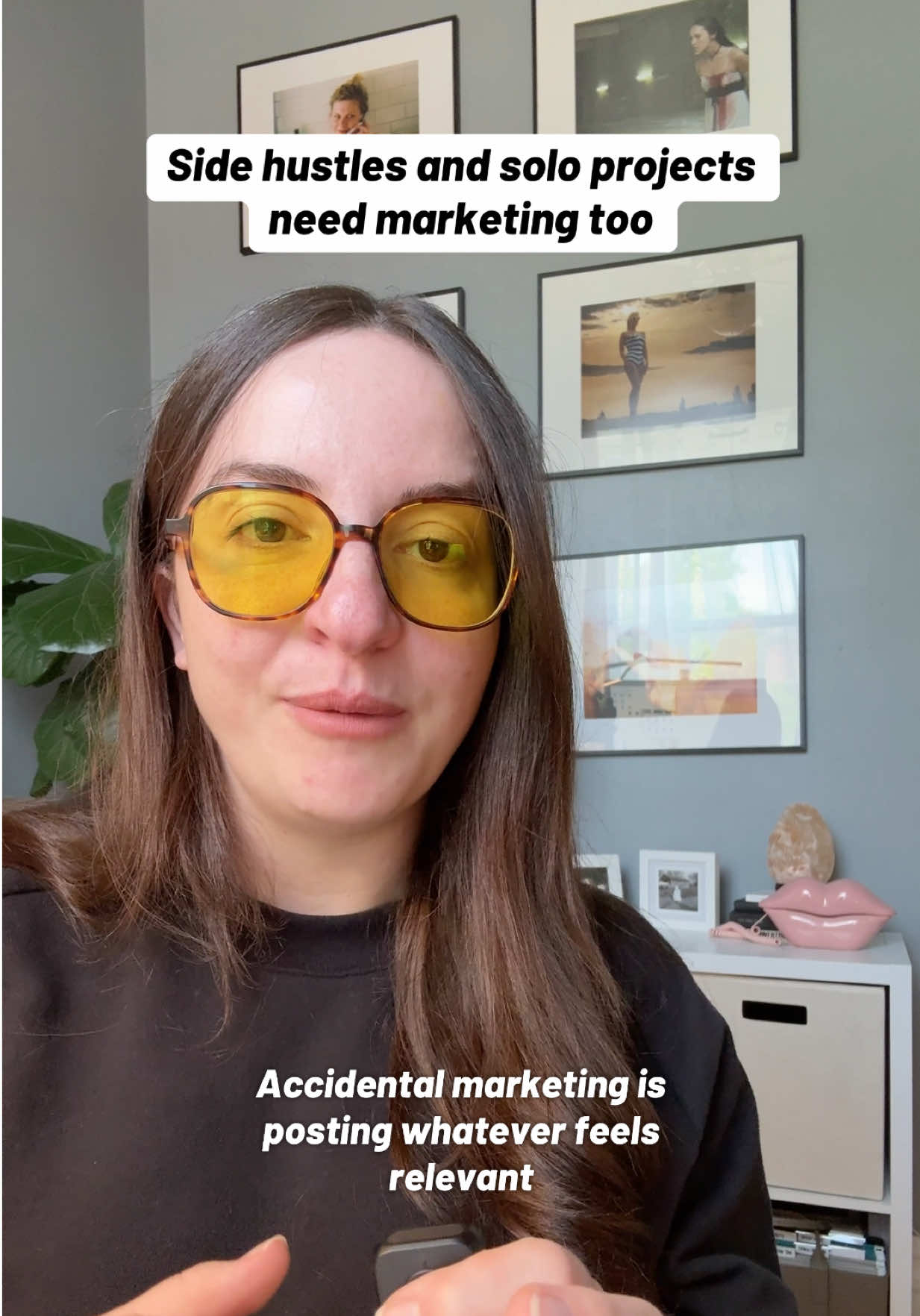@Anja | your brand strategist ✨