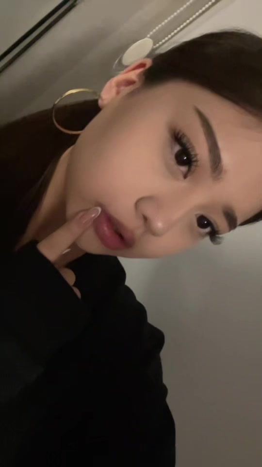 @itsaylixx