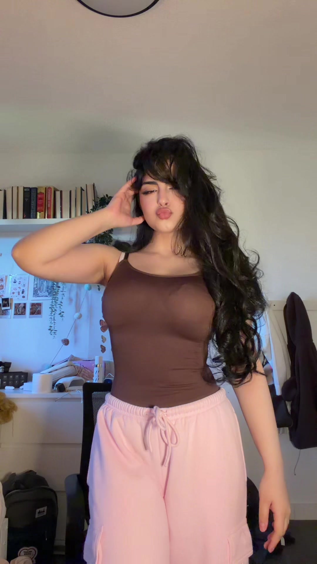 @Hus_77