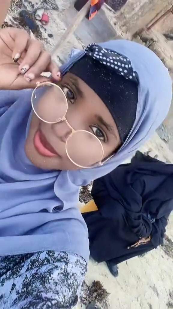 @isra Ali