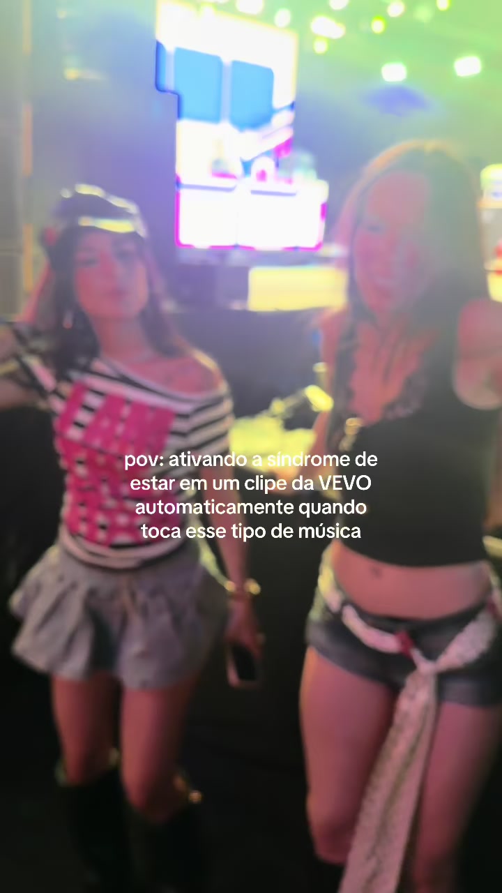 @julia pimentel