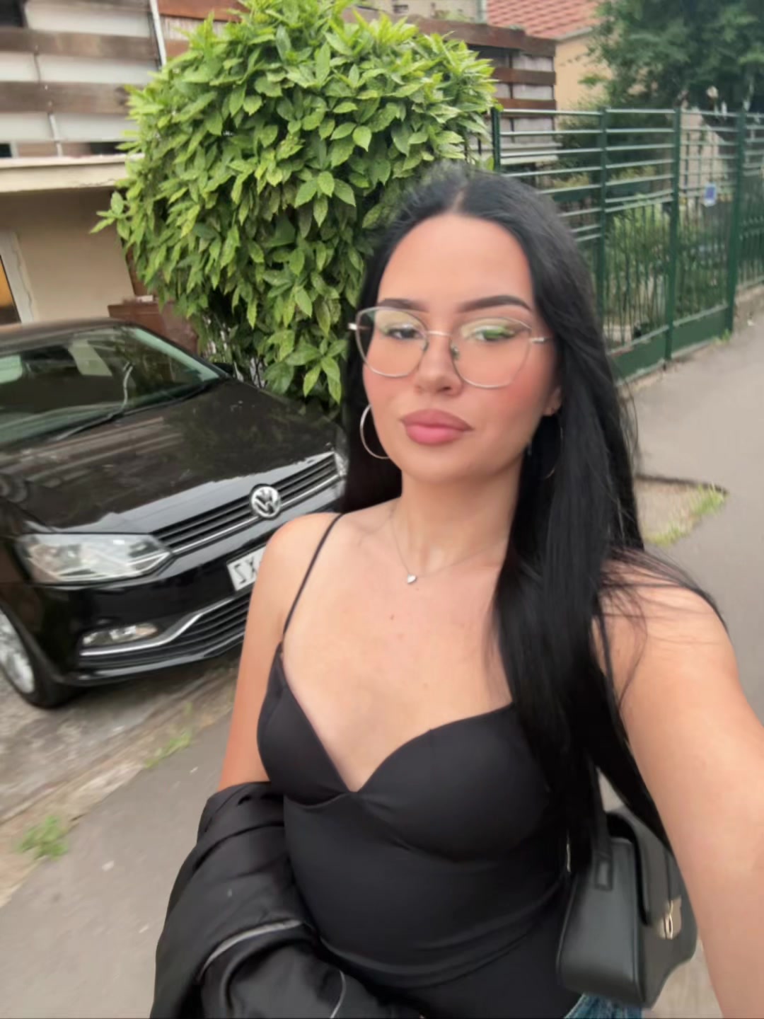 @Нина