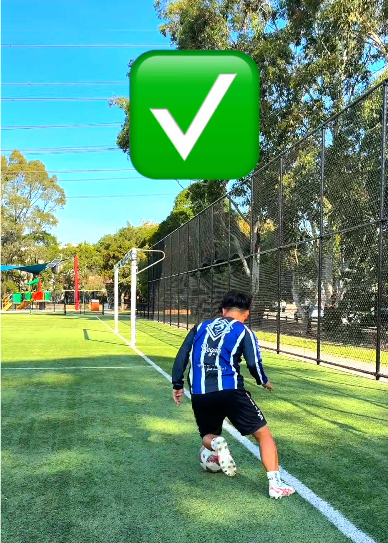 @KEI⚽️REGATE DRIBBLE SCHOOL