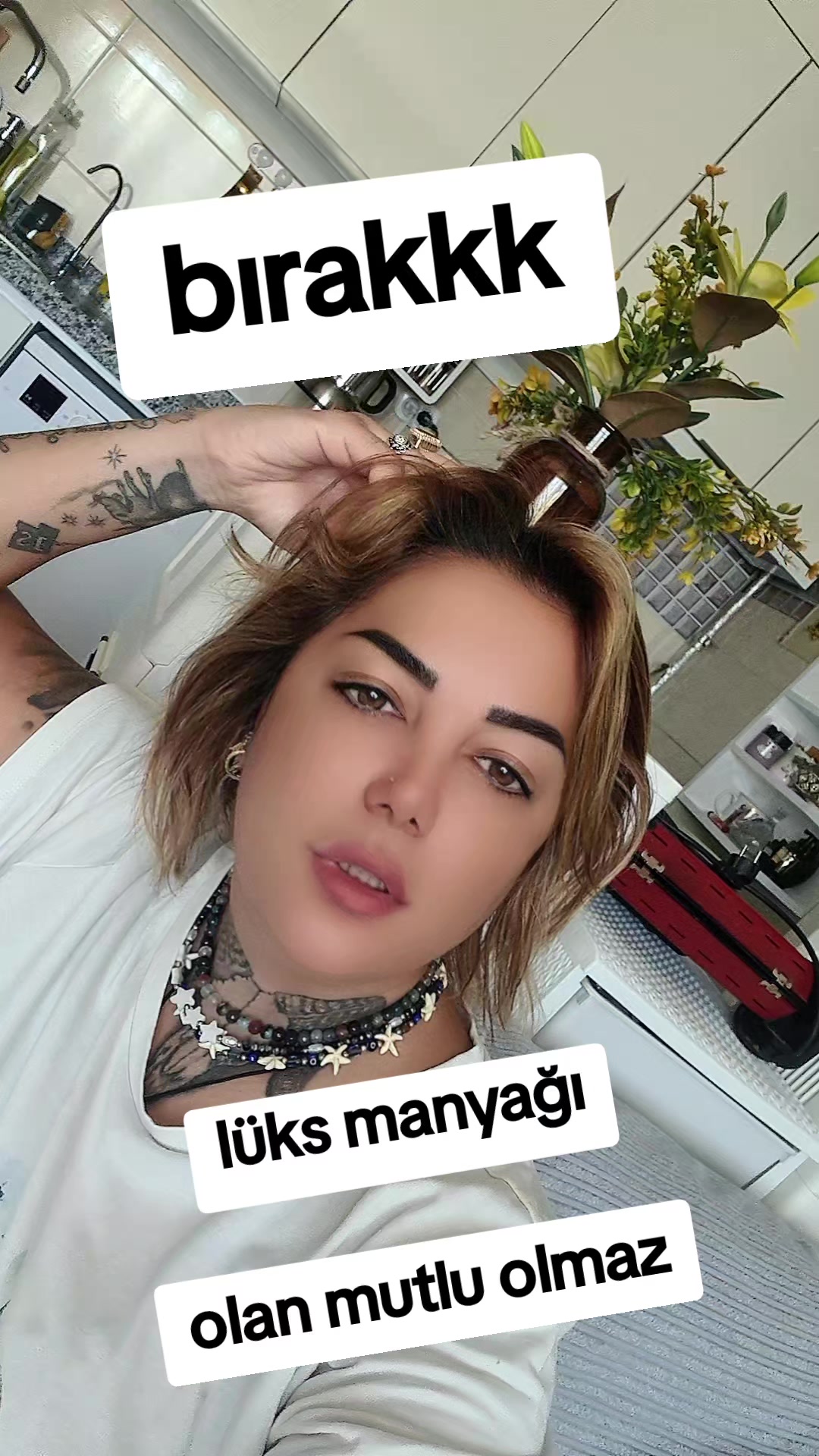 @Eylem