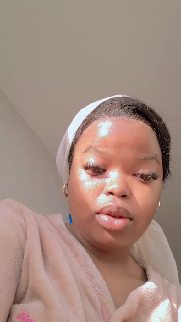 @Sqalesihle