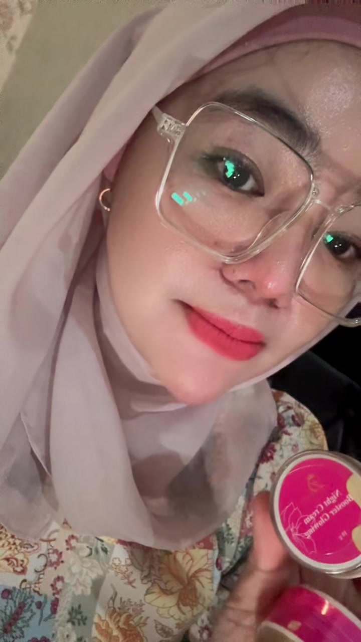 @Chechecyl