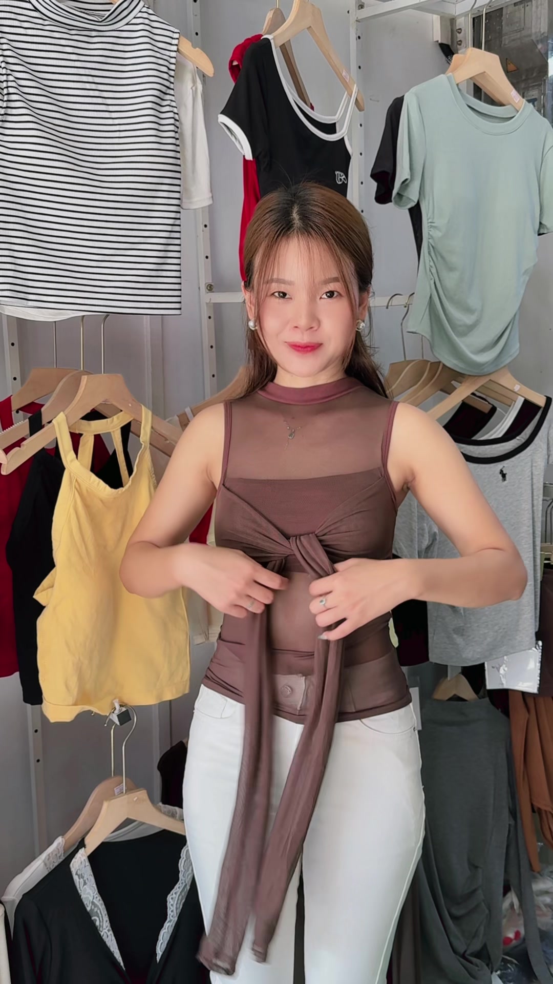 @Phyoe Lady Fashion