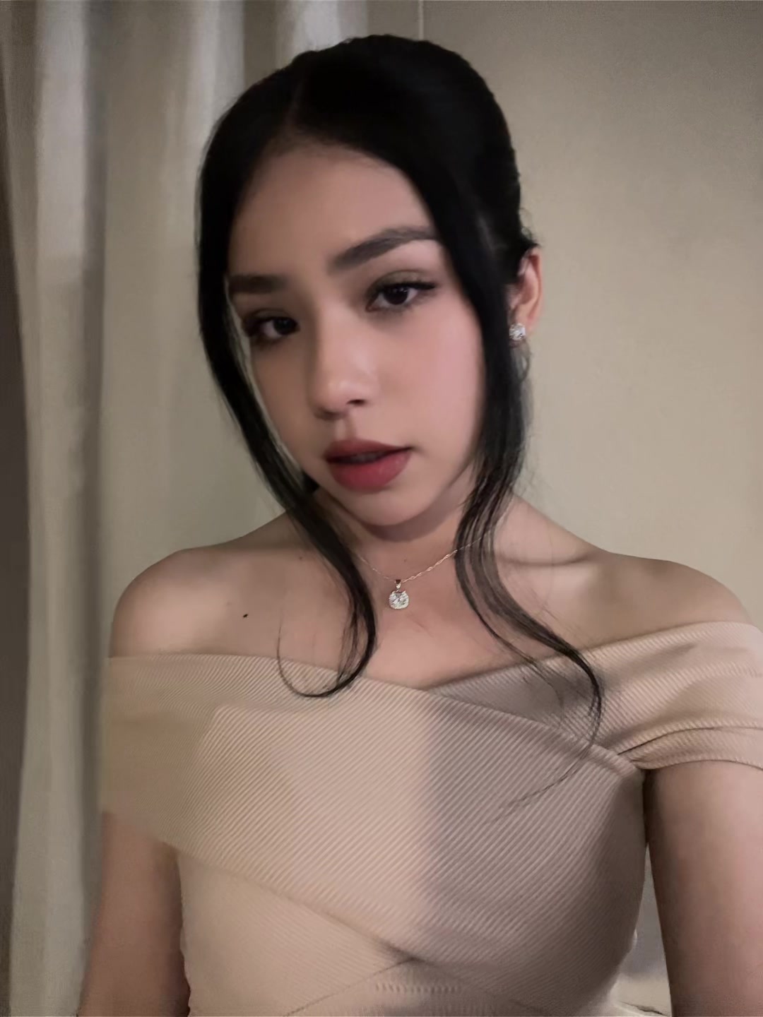 @๐ฅ๐๐๐น๐ถ๐๐๐ถ โฆ