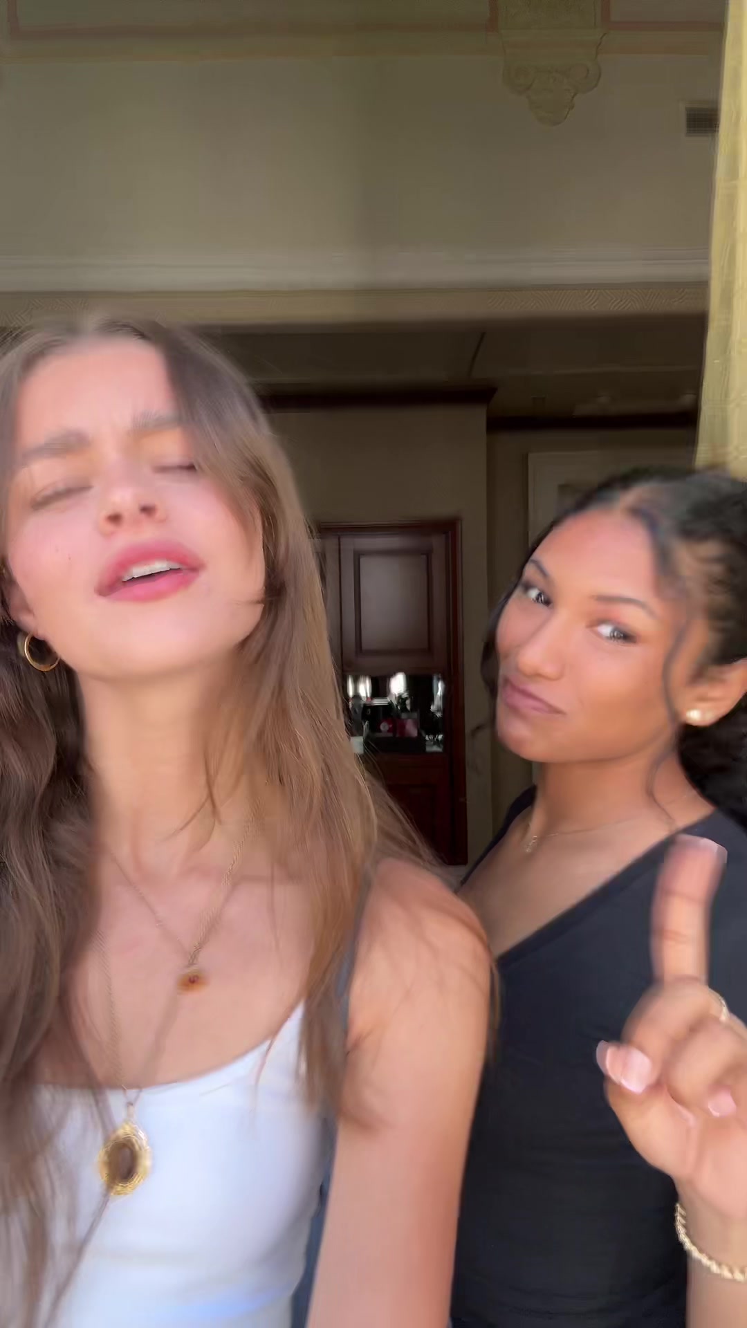 @amaraundercover