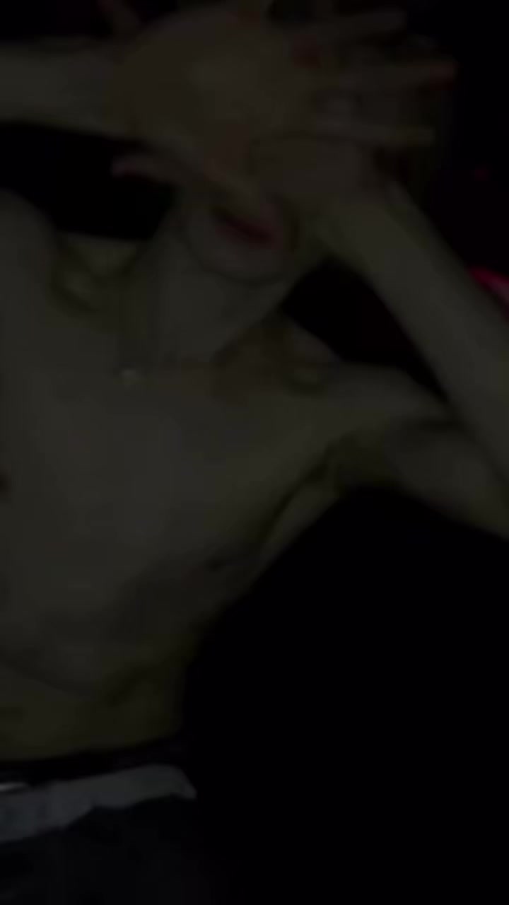 @⃟