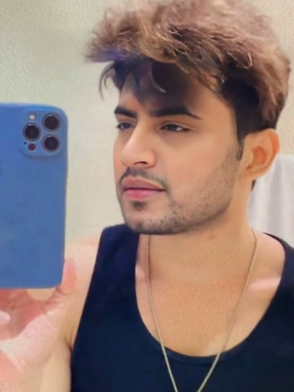 @🇺🇸 আপন_চৌধুরী 🇧🇩