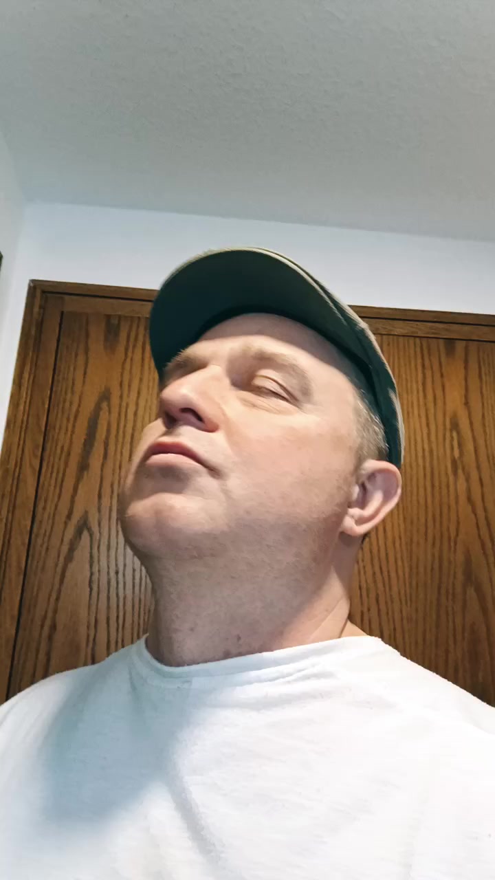@iQ1q