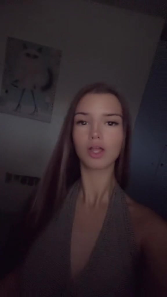 @nikolovskaaa