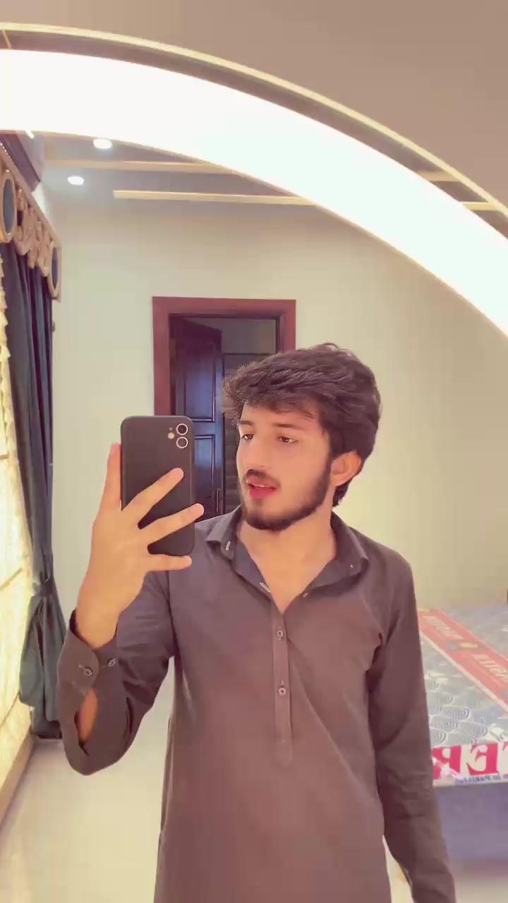 @🤴خان💫