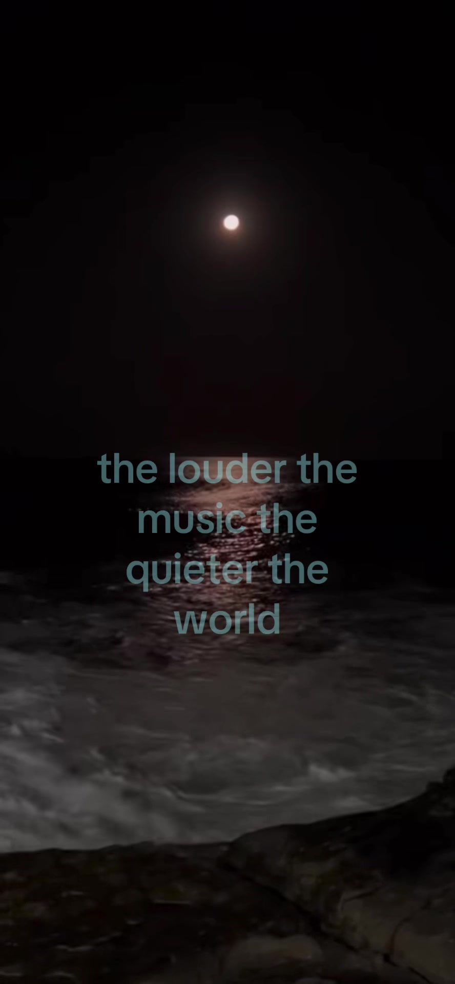 @🤫