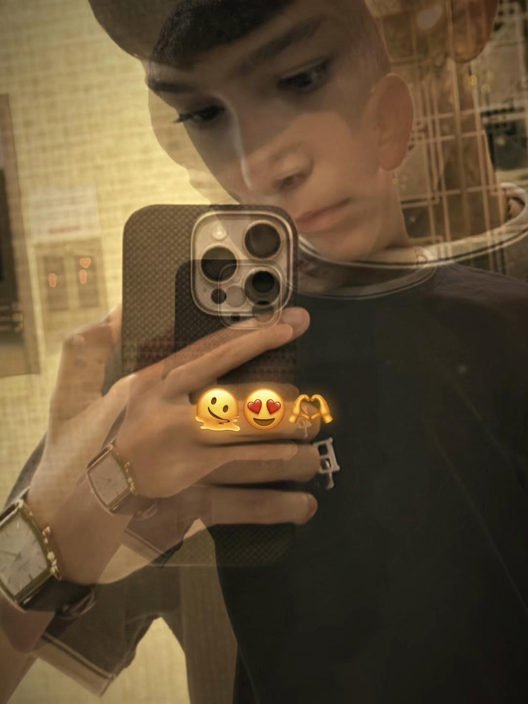 @𝐀𝐲𝐡𝐚𝐧_