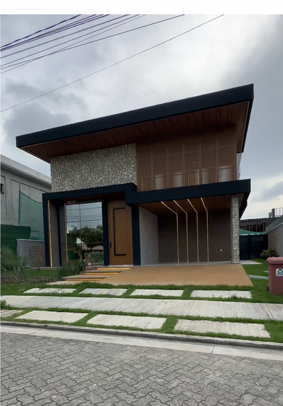 @Sanderson Falcão