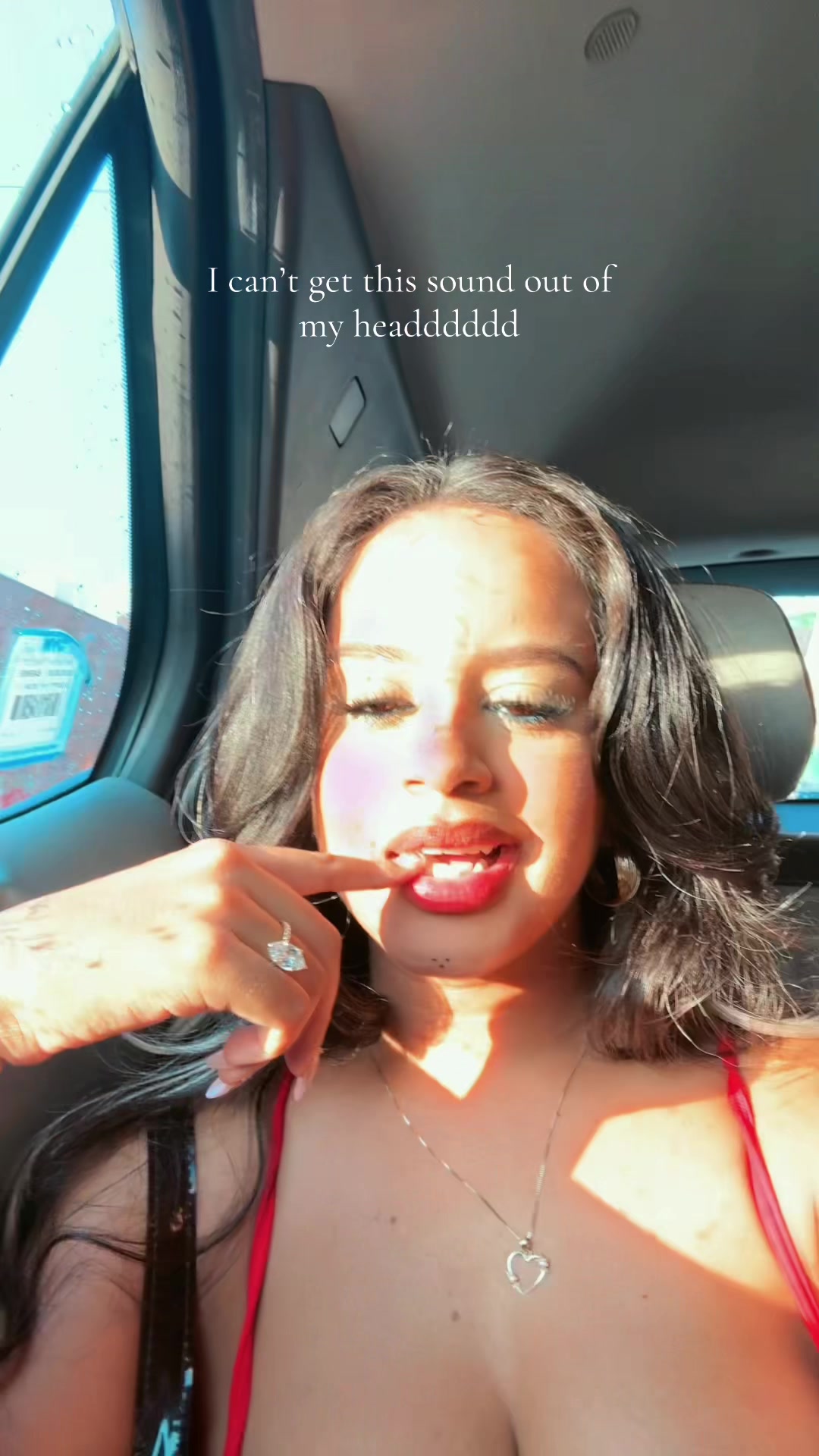 @Sumintramona