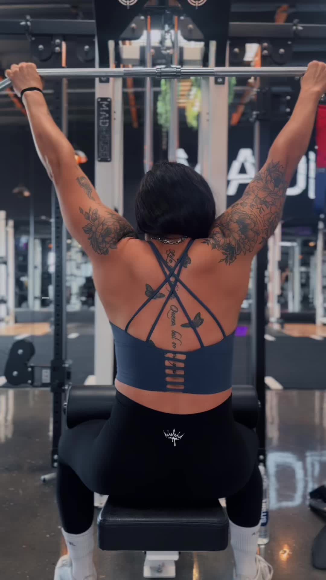 @Laura-Ja Saldaña