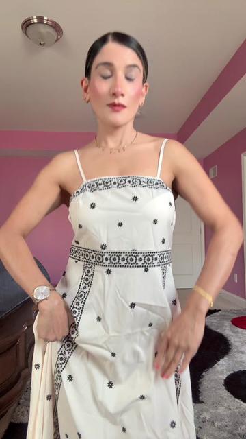 @Queen_Diya02