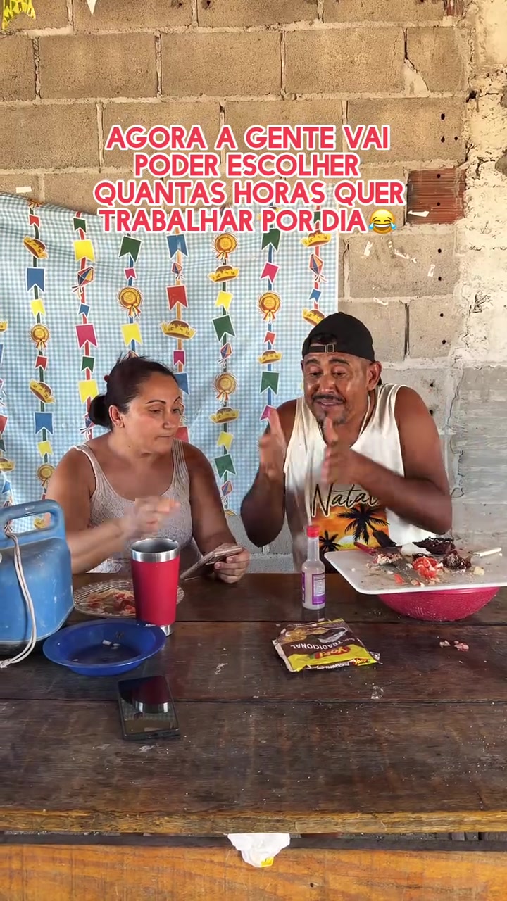 @Carroceirobocaaberta