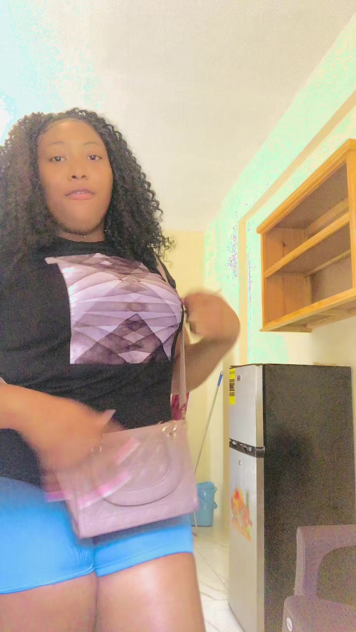 @Badgyal_lexi