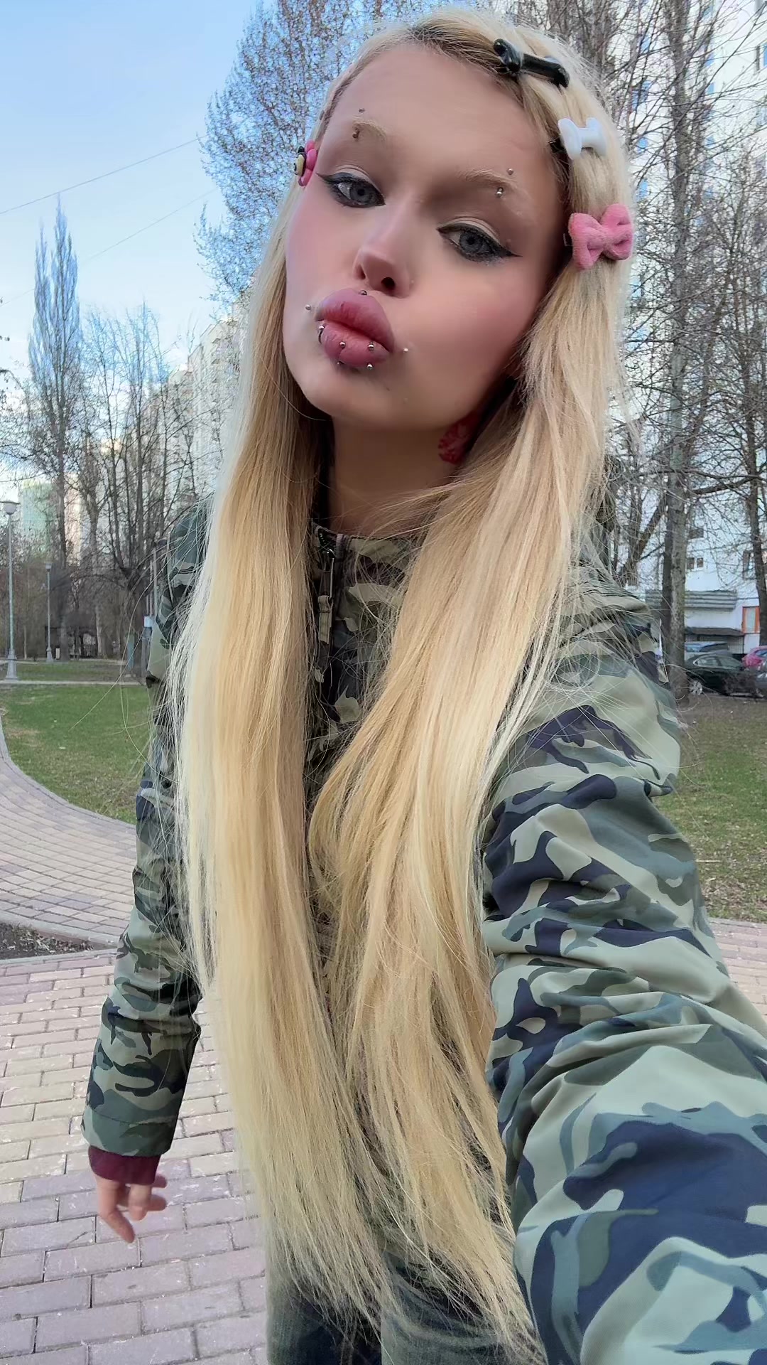 @specialroyal