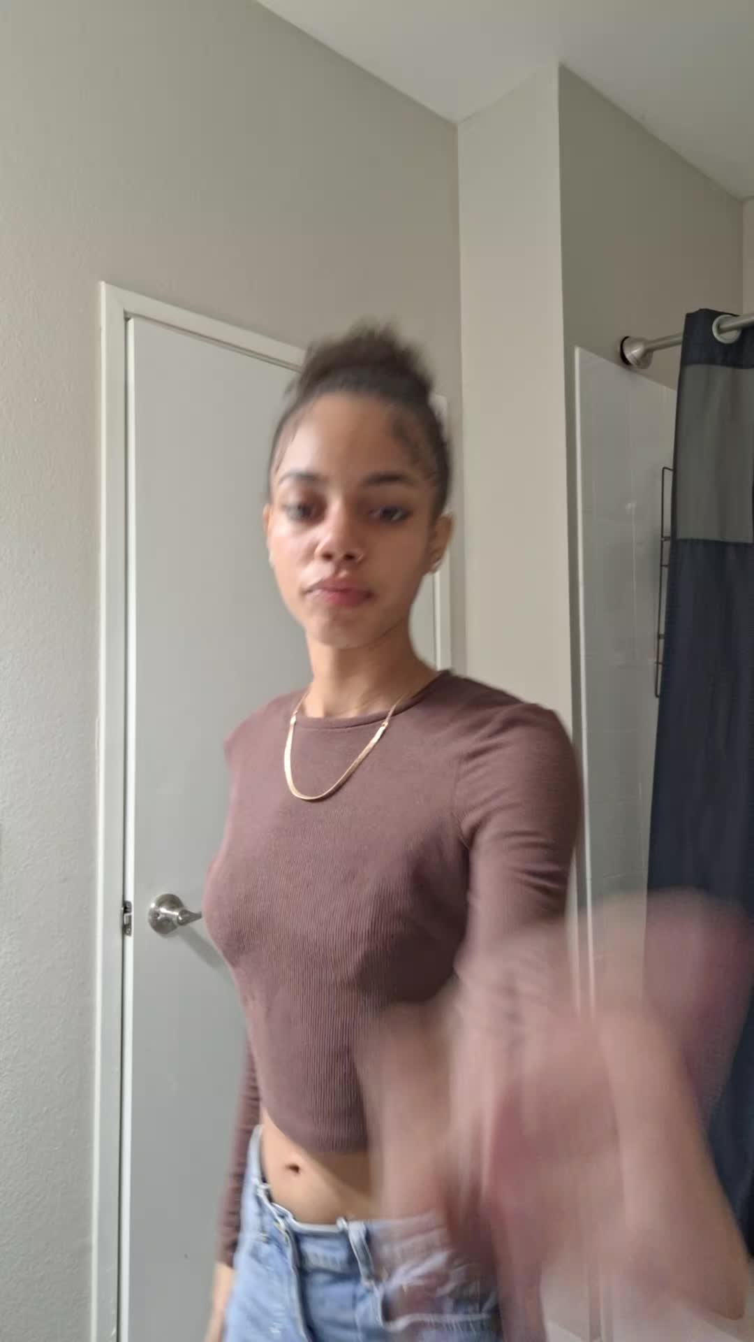 @D