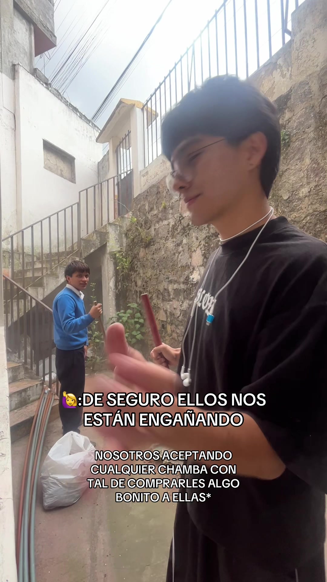 @AlexFiell