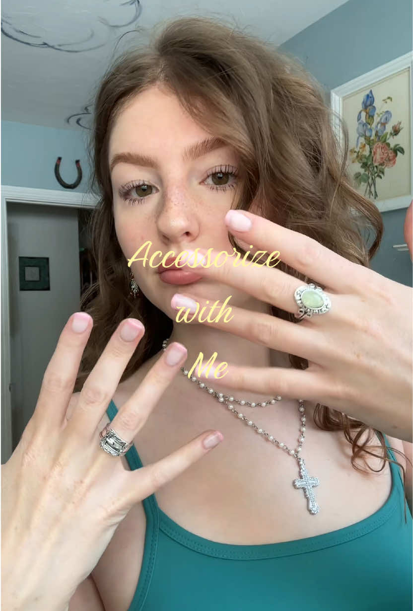 @ella˙⋆✮
