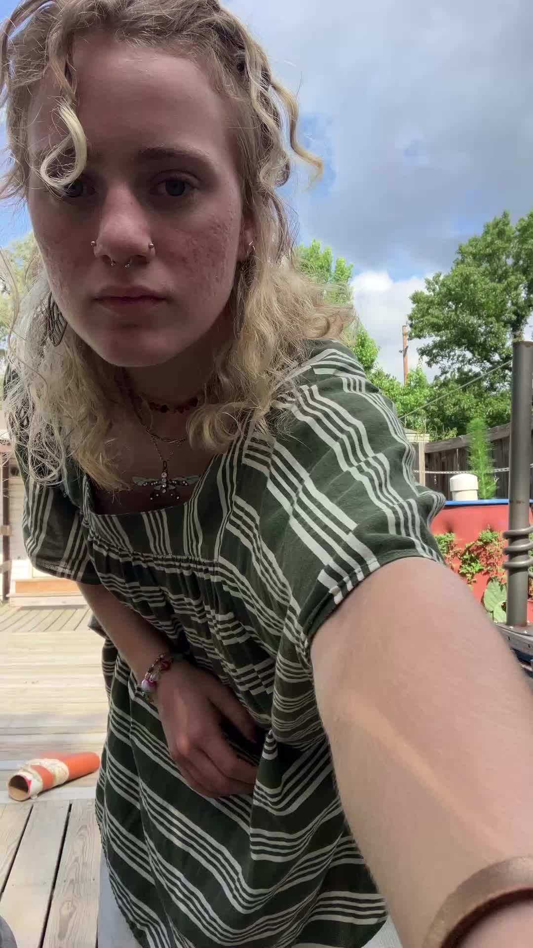 @Stinkster