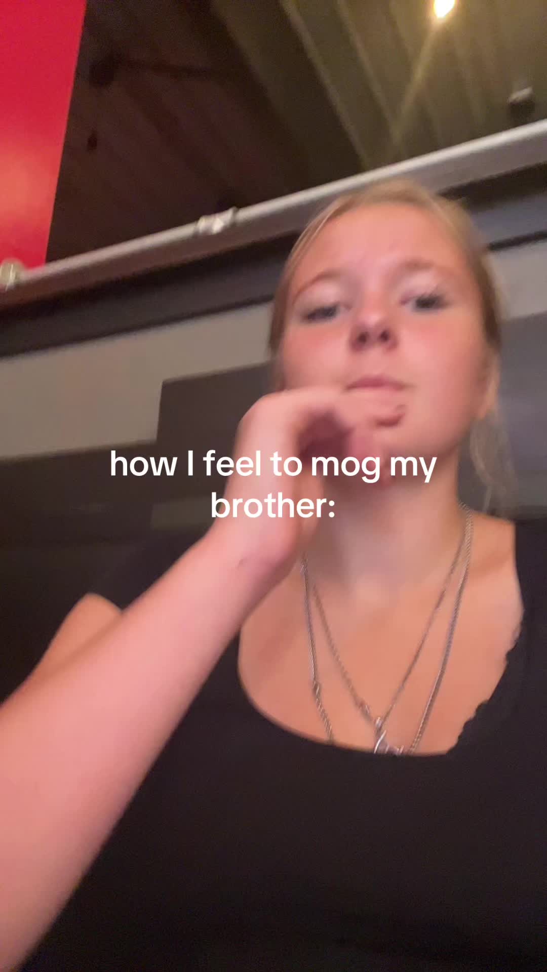 @ツ